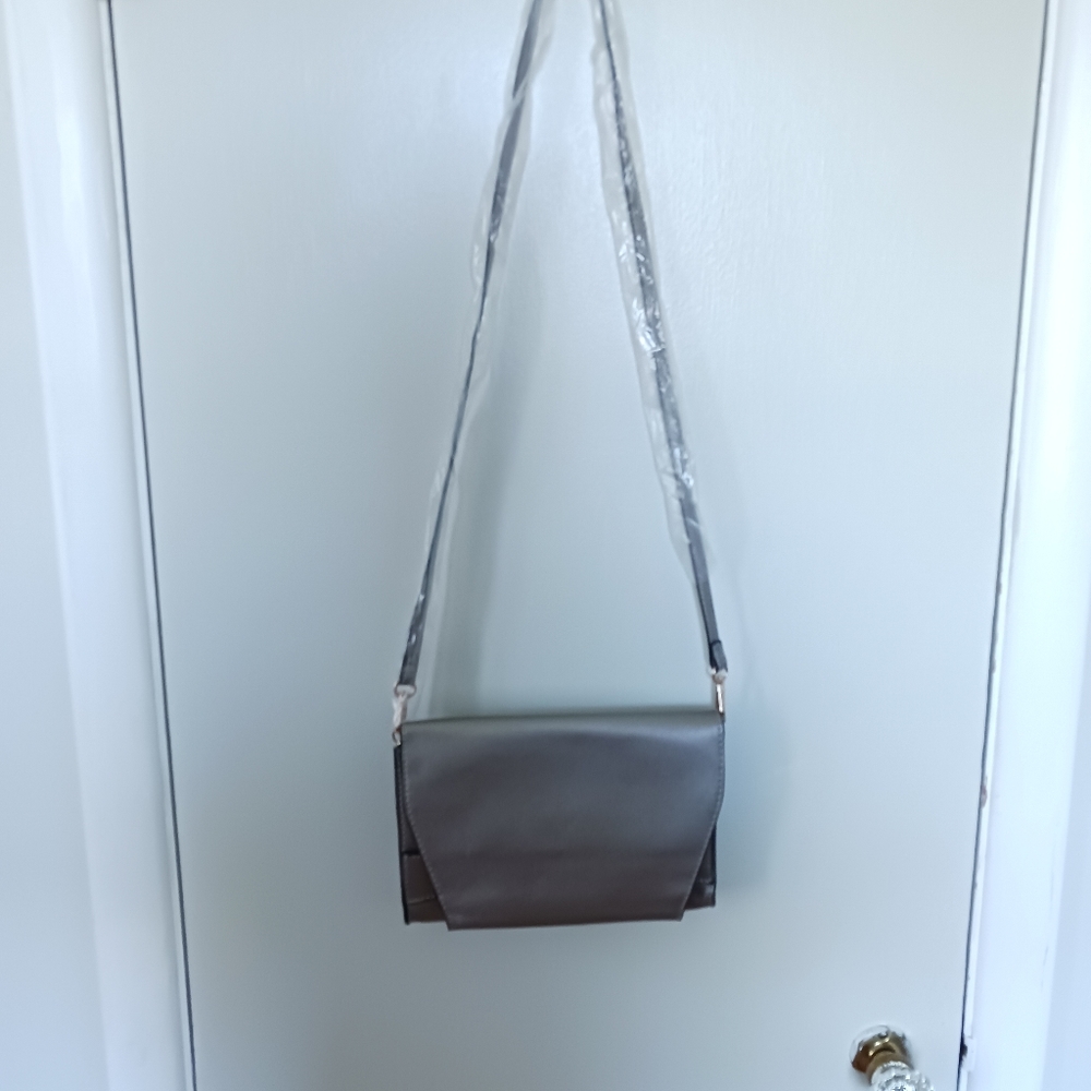 NWOT clutch handbag